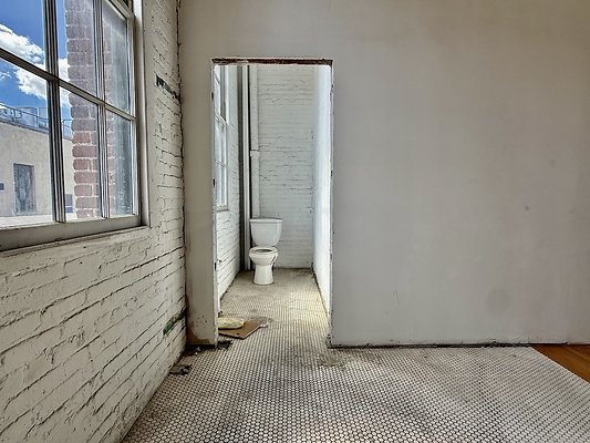 WESTSIDE LOCATIONS 67