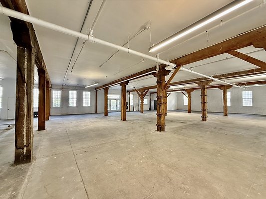 WESTSIDE LOCATIONS 33
