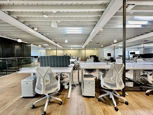 WESTSIDE LOCATIONS 139