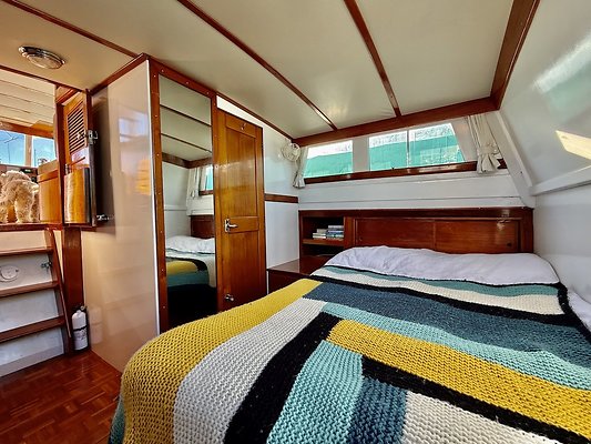 WESTSIDE LOCATIONS 102