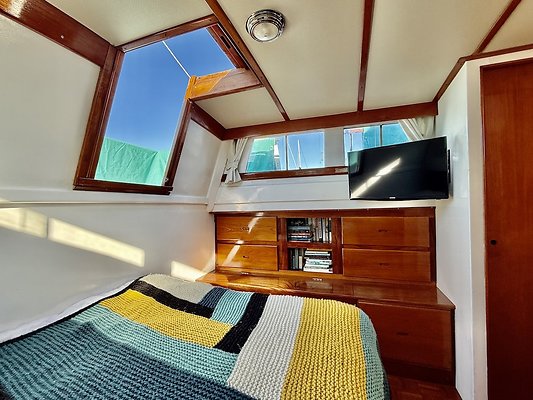 WESTSIDE LOCATIONS 105