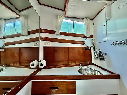 WESTSIDE LOCATIONS 118