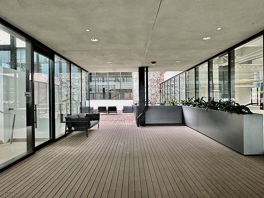 WESTSIDE LOCATIONS 158