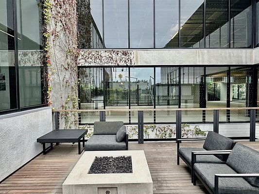 WESTSIDE LOCATIONS 163