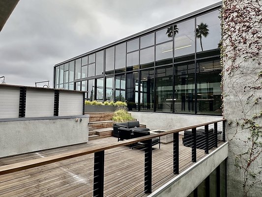 WESTSIDE LOCATIONS 161