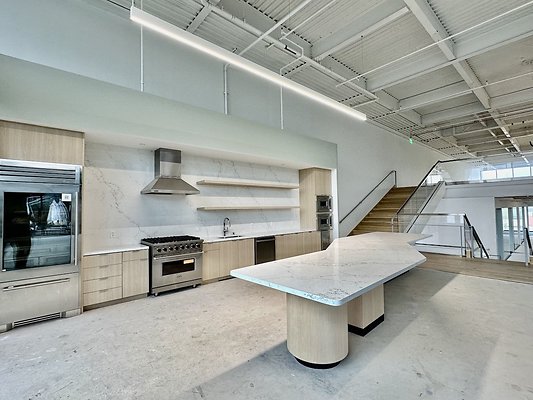 WESTSIDE LOCATIONS 121