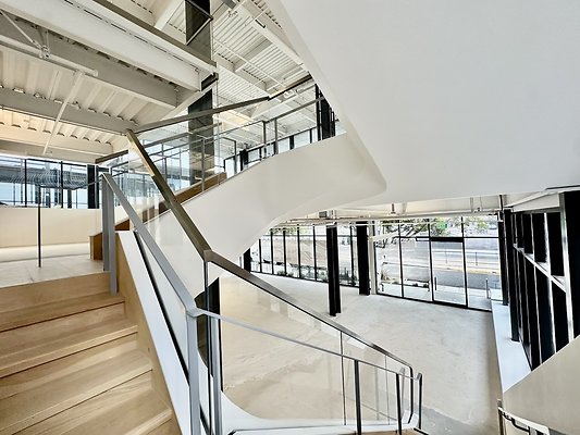 WESTSIDE LOCATIONS 185