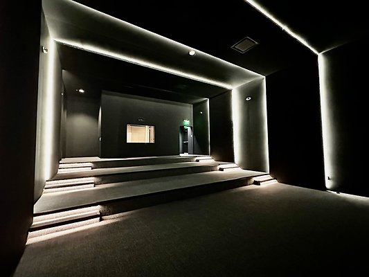 WESTSIDE LOCATIONS 214