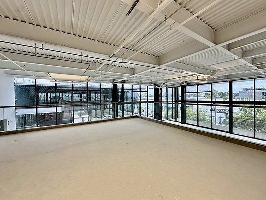 WESTSIDE LOCATIONS 112