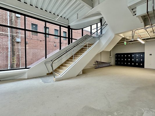 WESTSIDE LOCATIONS 194