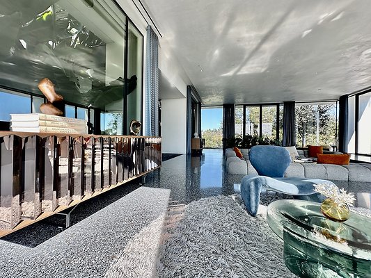 WESTSIDE LOCATIONS 157