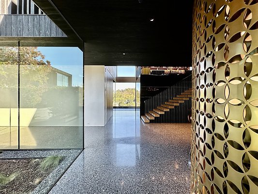 WESTSIDE LOCATIONS 76