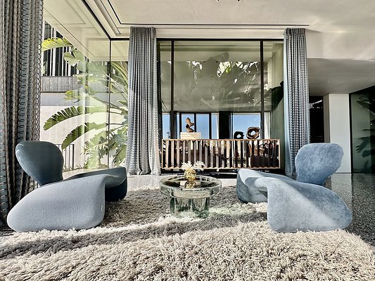 WESTSIDE LOCATIONS 155