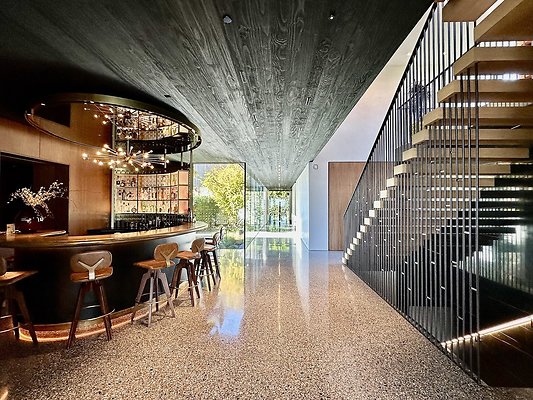 WESTSIDE LOCATIONS 81