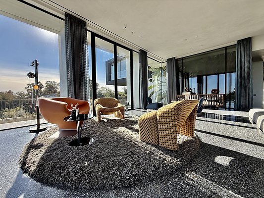 WESTSIDE LOCATIONS 162