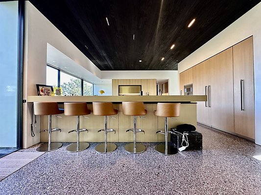 WESTSIDE LOCATIONS 209