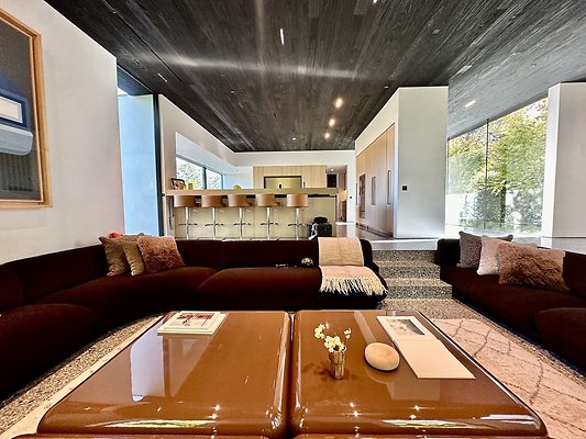 WESTSIDE LOCATIONS 201