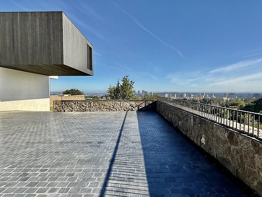 WESTSIDE LOCATIONS 61