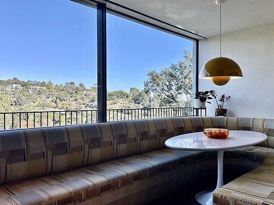 WESTSIDE LOCATIONS 226