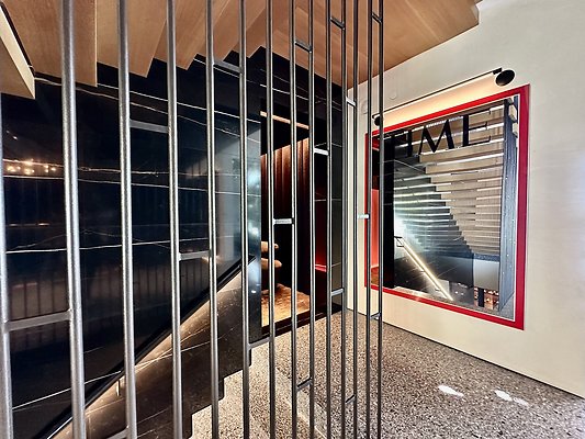 WESTSIDE LOCATIONS 118