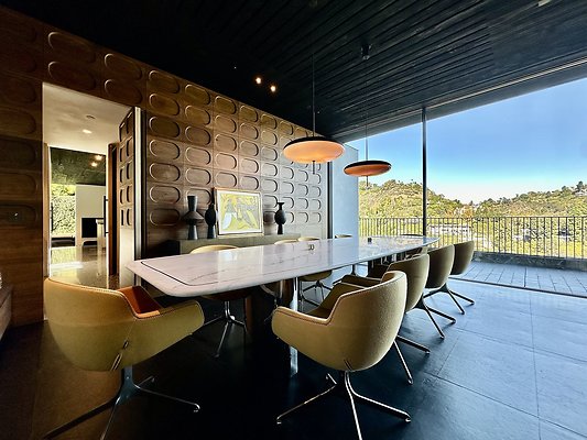 WESTSIDE LOCATIONS 181