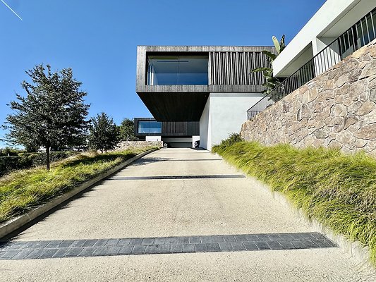 WESTSIDE LOCATIONS 44