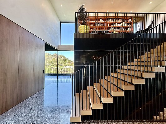 WESTSIDE LOCATIONS 238