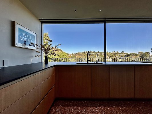 WESTSIDE LOCATIONS 222