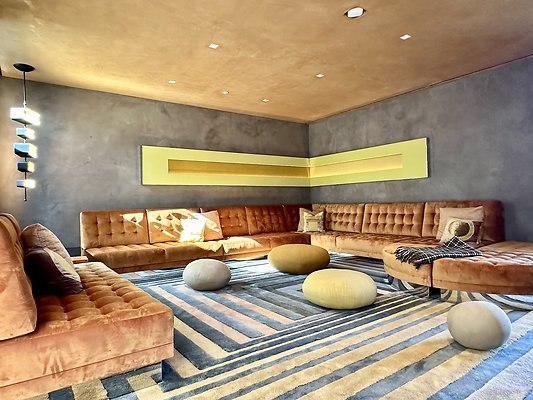 WESTSIDE LOCATIONS 334