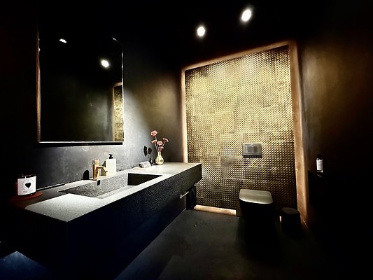 WESTSIDE LOCATIONS 363