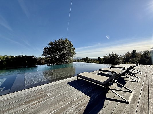 WESTSIDE LOCATIONS 463