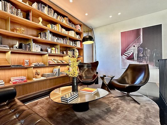 WESTSIDE LOCATIONS 249