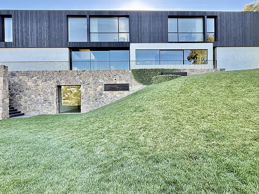 WESTSIDE LOCATIONS 471