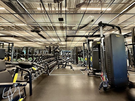 WESTSIDE LOCATIONS 389