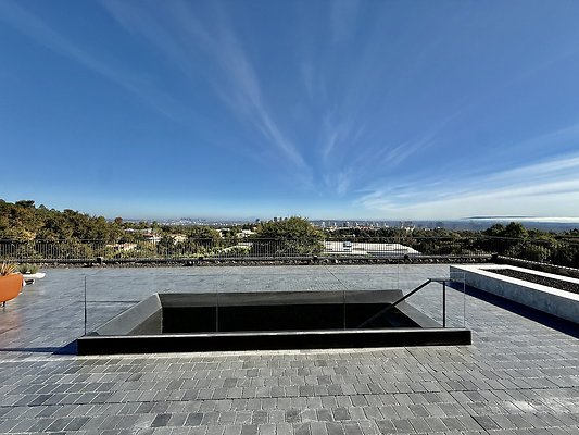 WESTSIDE LOCATIONS 423