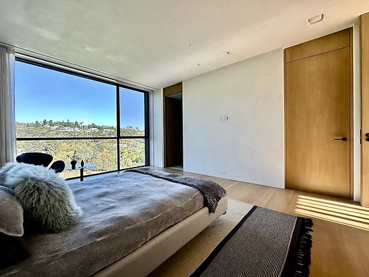 WESTSIDE LOCATIONS 329