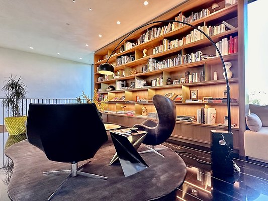 WESTSIDE LOCATIONS 248