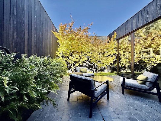 WESTSIDE LOCATIONS 368