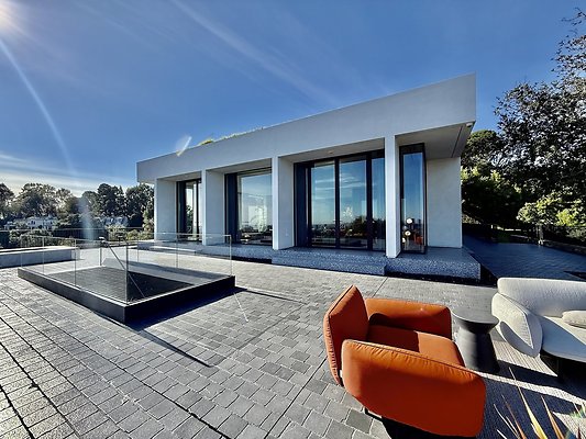 WESTSIDE LOCATIONS 405