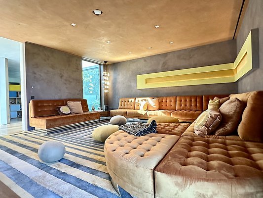 WESTSIDE LOCATIONS 336