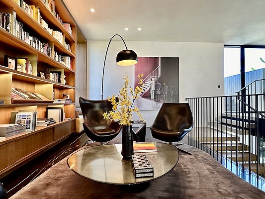 WESTSIDE LOCATIONS 250