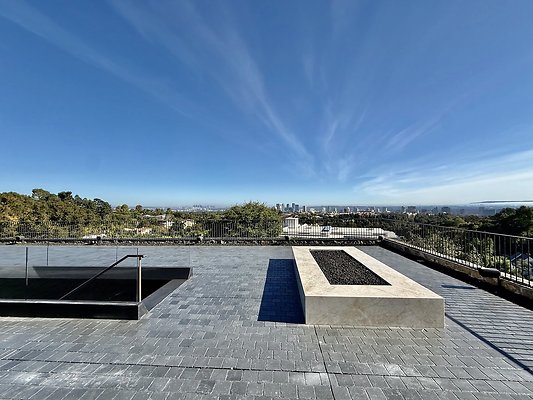 WESTSIDE LOCATIONS 419