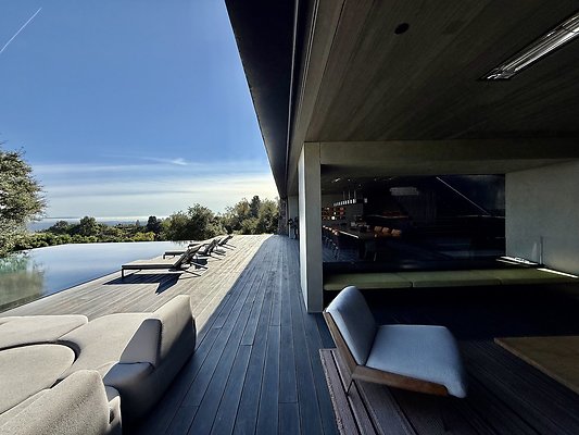 WESTSIDE LOCATIONS 453