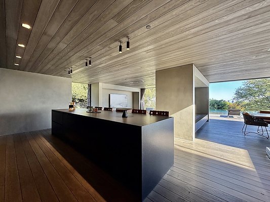 WESTSIDE LOCATIONS 431