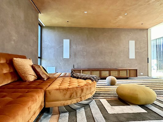 WESTSIDE LOCATIONS 343