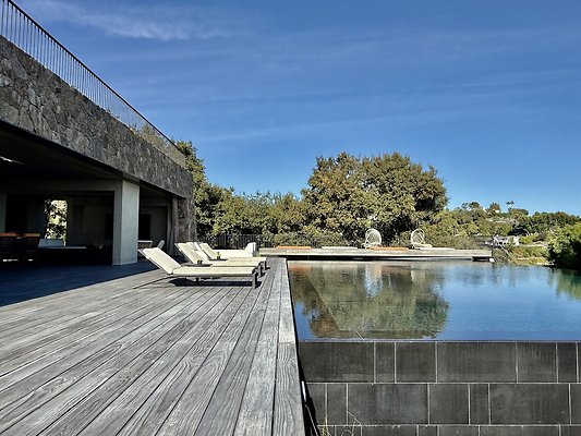 WESTSIDE LOCATIONS 464