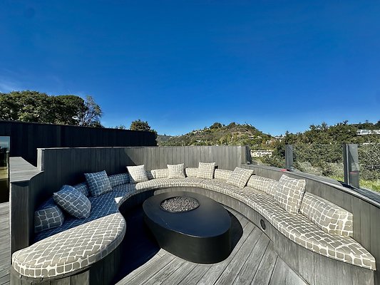 WESTSIDE LOCATIONS 268