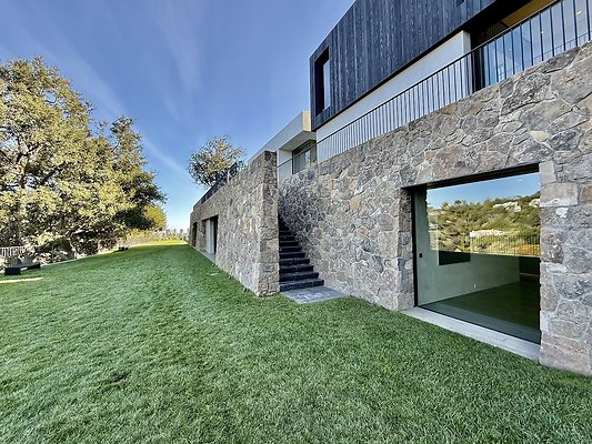 WESTSIDE LOCATIONS 472