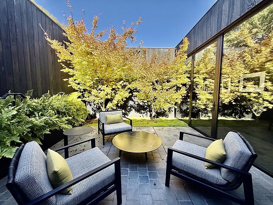 WESTSIDE LOCATIONS 366