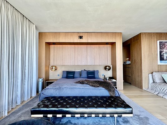 WESTSIDE LOCATIONS 281